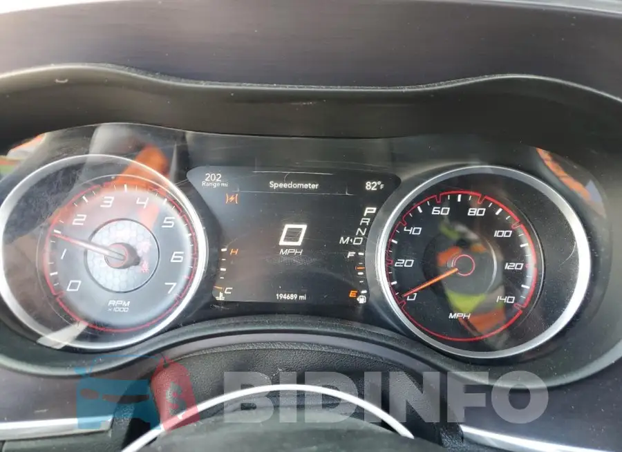 2C3CDXBG1FH866013 Photo# 9
