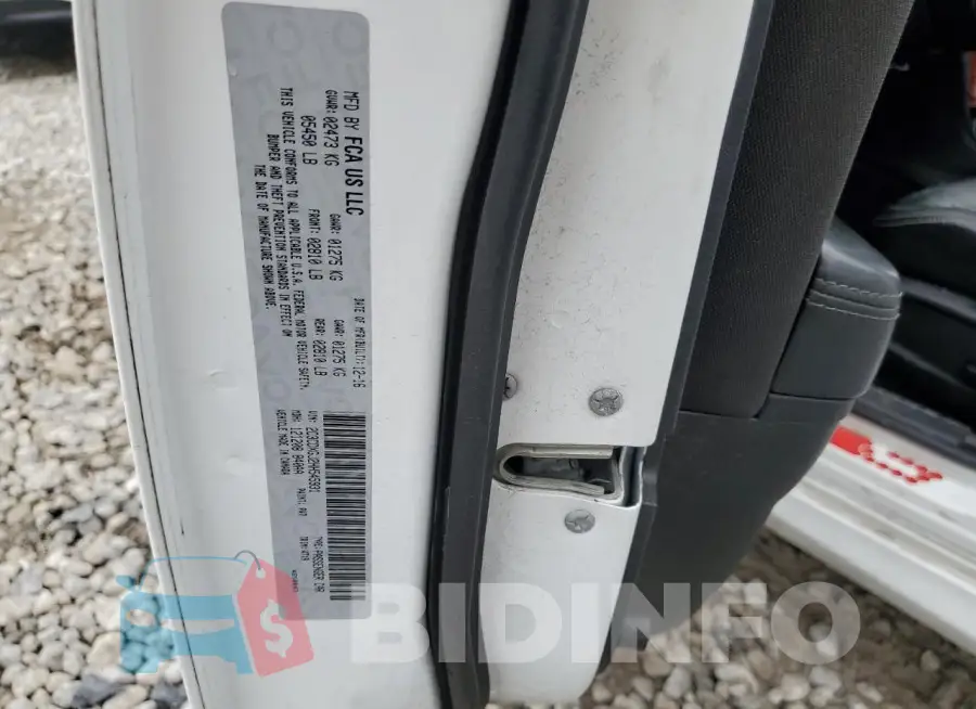2C3CDXGJ2HH545931 Photo# 12