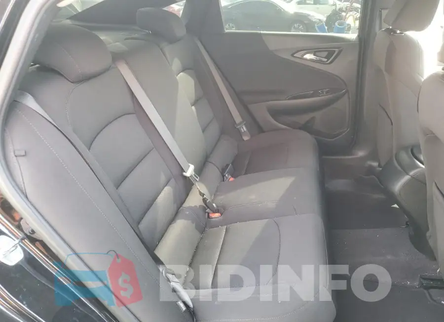 1G1ZB5ST2KF215281 Photo# 10