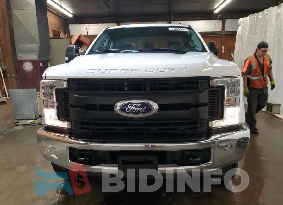 1FTRF3B60HEC75262 Photo# 5