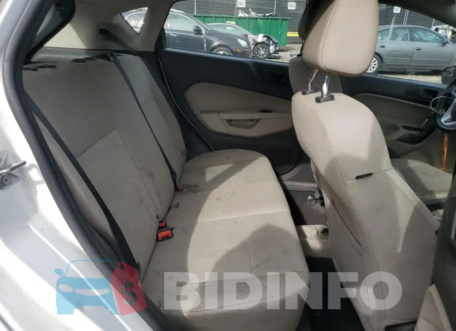 3FADP4EJ0JM126871 Photo# 10