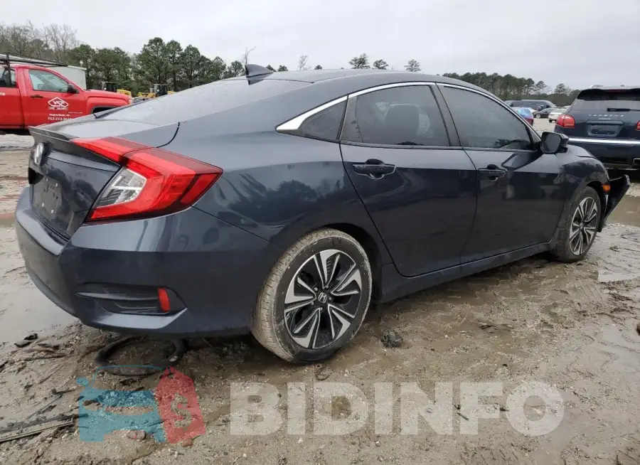 19XFC1F36HE210677 Photo# 3