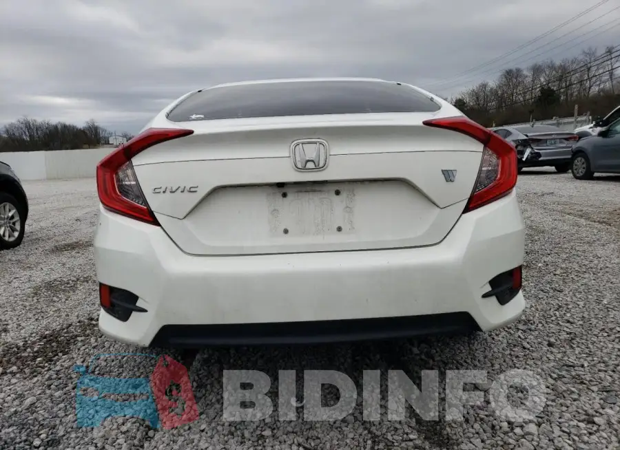 19XFC2F50GE077064 Photo# 6