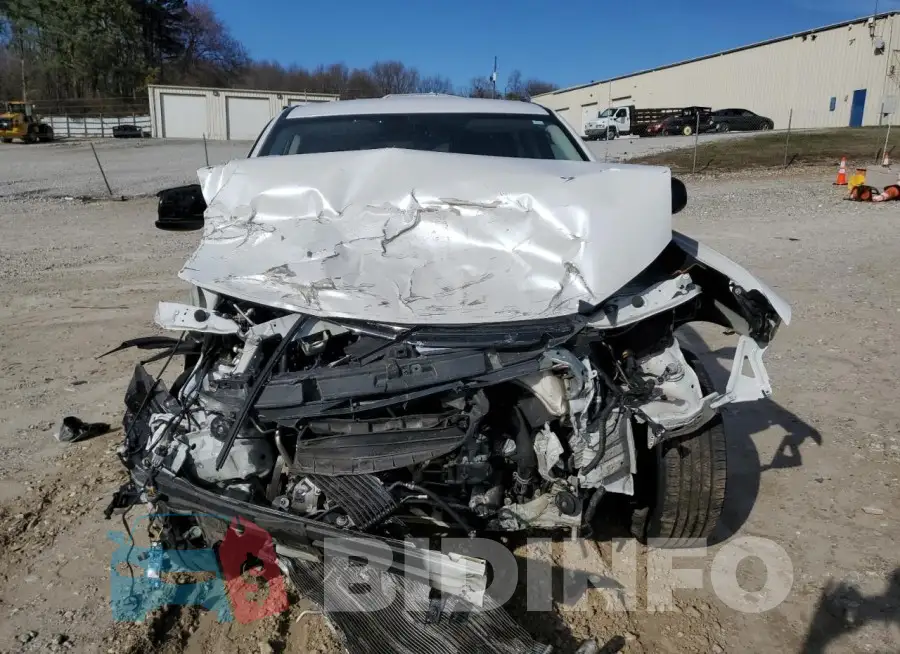 JA4AD2A39JZ007775 Photo# 5