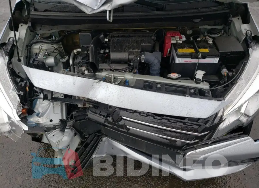 ML32FVFJ2NHF04715 Photo# 11