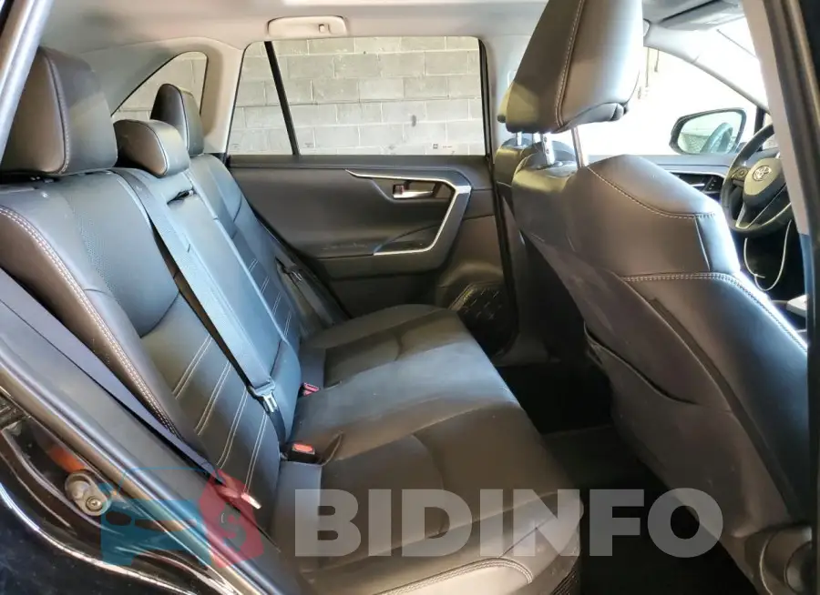 4T3D6RFV0MU006874 Photo# 11