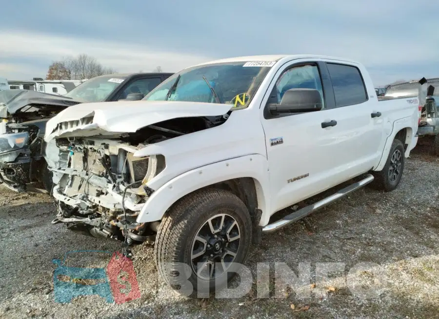 5TFDY5F1XMX048206 Photo# 1