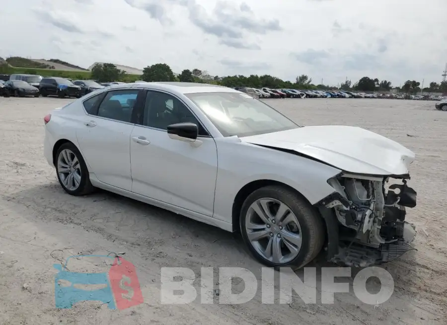 19UUB5F41MA002585 Photo# 4