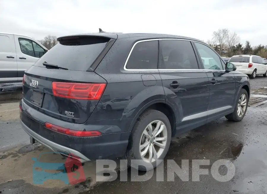 WA1LAAF72HD025310 Photo# 3