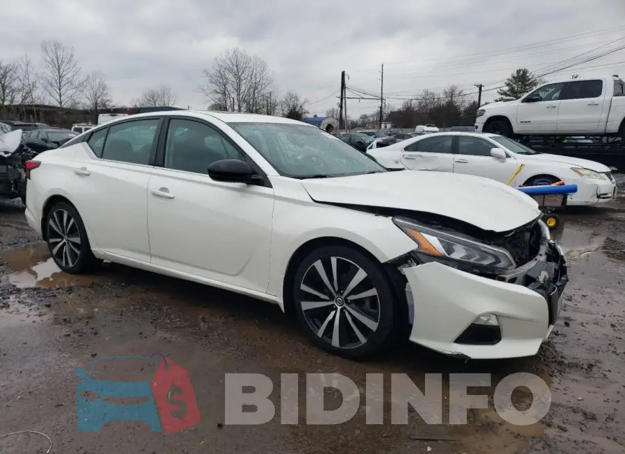 1N4BL4CV5KC130085 Photo# 4