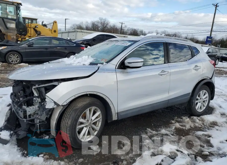 JN1BJ1CR6HW123223 Photo# 1