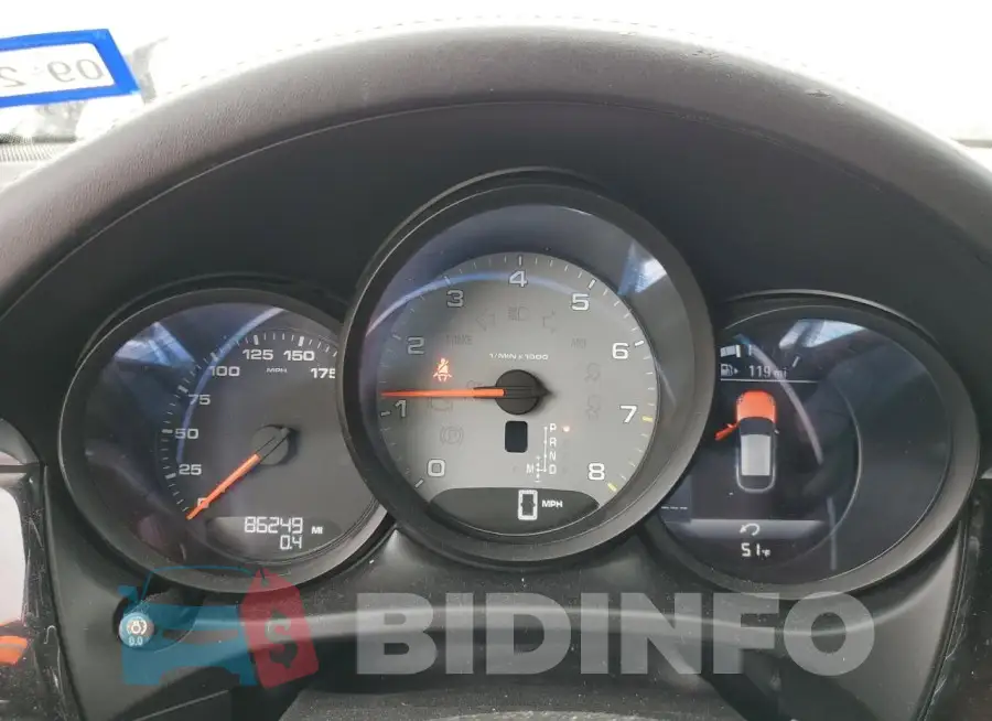 WP1AB2A52GLB47528 Photo# 9