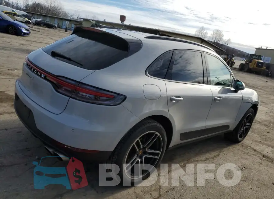 WP1AB2A52MLB36430 Photo# 3