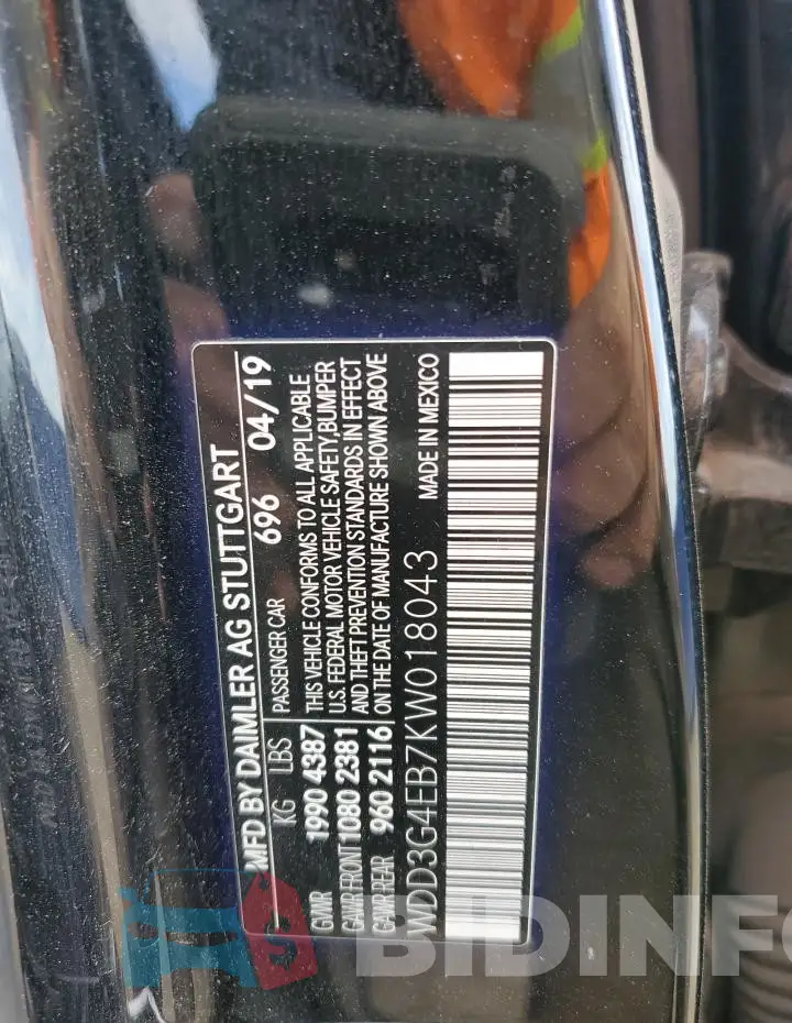 WDD3G4EB7KW018043 Photo# 12