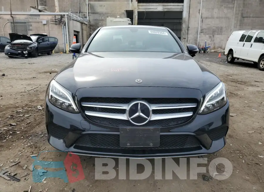 WDDWF8EB5KR501102 Photo# 5