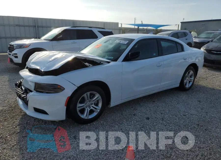 2C3CDXBG4PH531149 Photo# 1