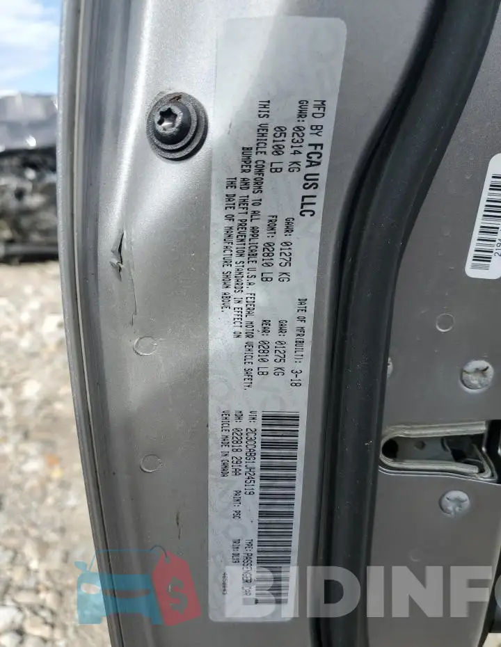 2C3CCABG1JH245119 Photo# 13
