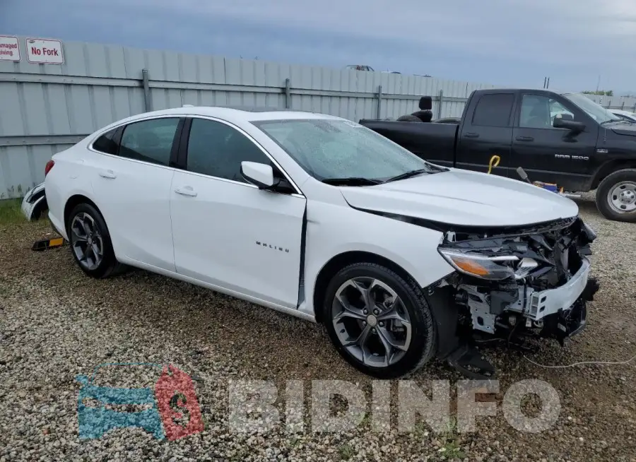 1G1ZD5ST9PF234024 Photo# 4