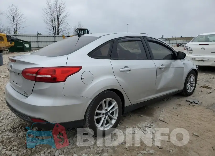 1FADP3F27FL201916 Photo# 3