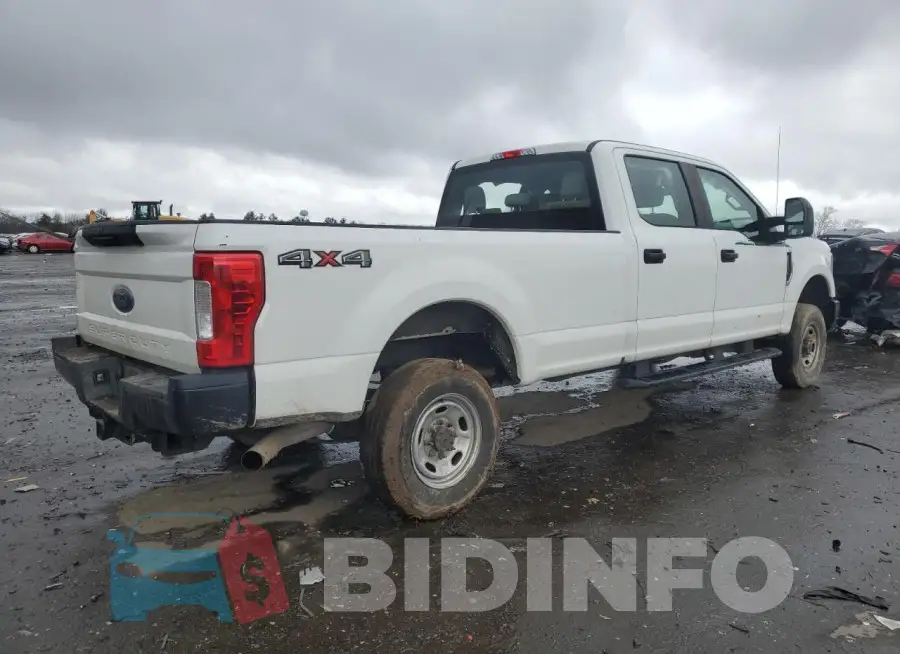1FT7W2B66KED35358 Photo# 3