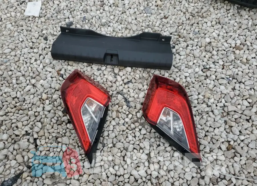 19XFC2F78GE062443 Photo# 12