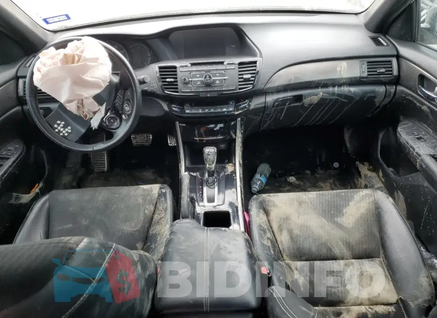 1HGCR2F55GA150127 Photo# 8