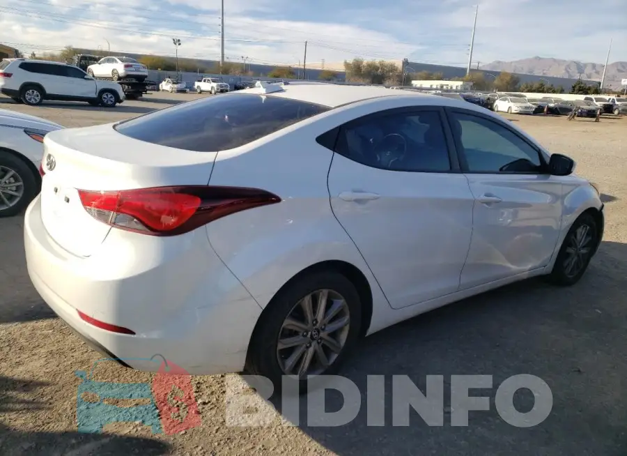 5NPDH4AE3GH657822 Photo# 3