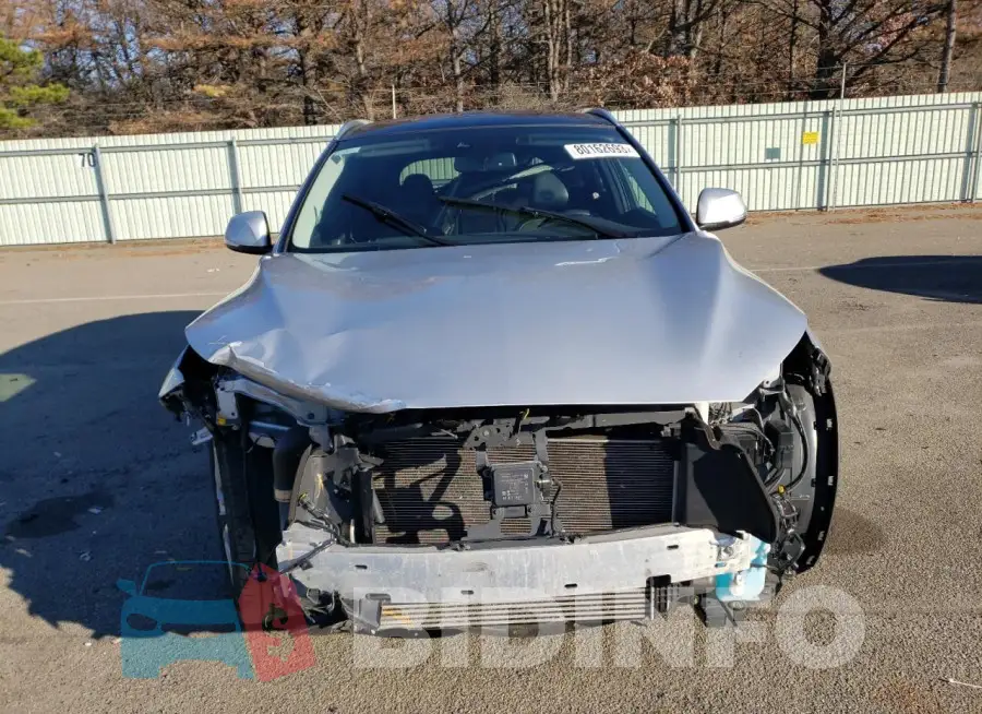 3PCAJ5M1XLF105765 Photo# 5