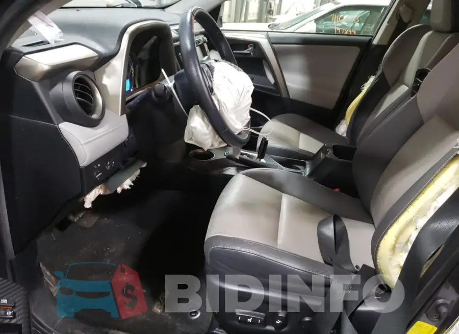 JTMDFREV9FD132152 Photo# 7