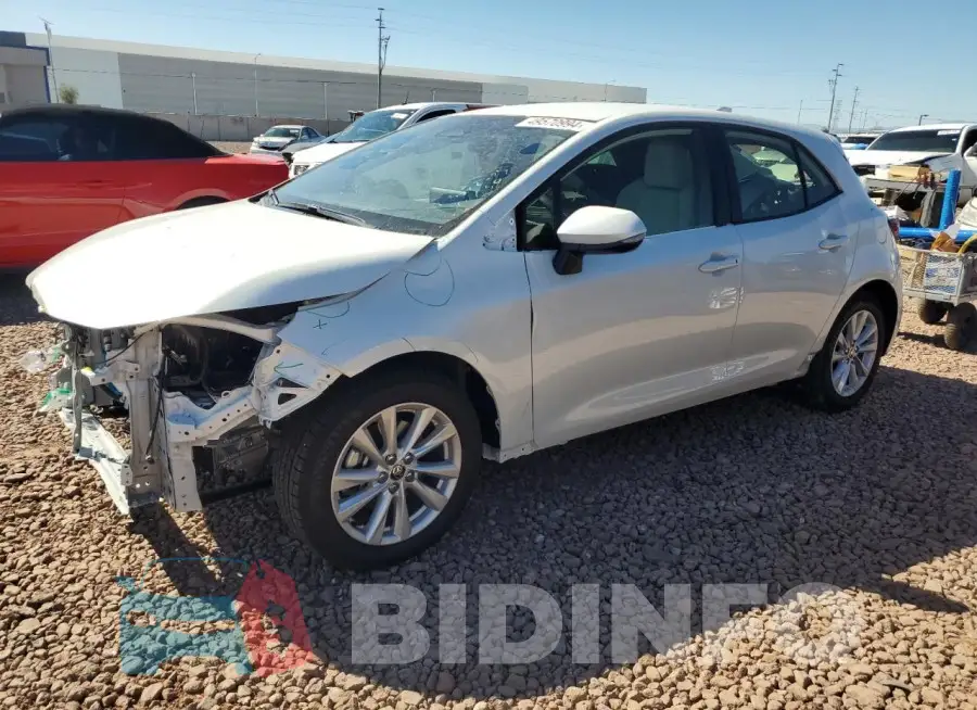 JTND4MBE8P3201669 Photo# 1