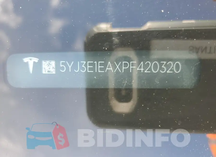 5YJ3E1EAXPF420320 Photo# 13