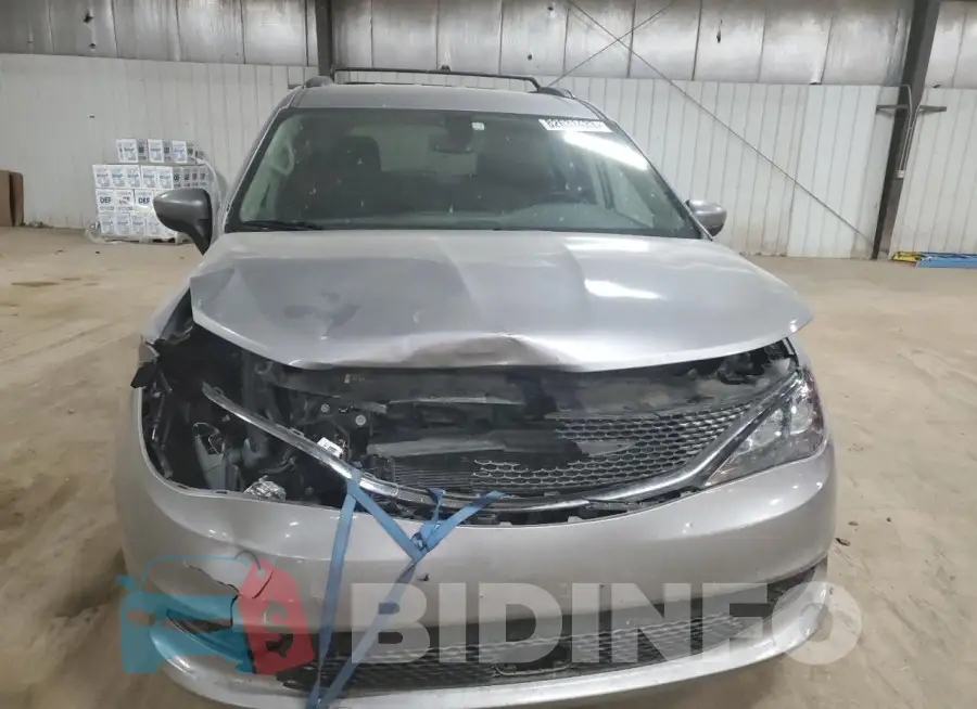 2C4RC1DG0MR532257 Photo# 5