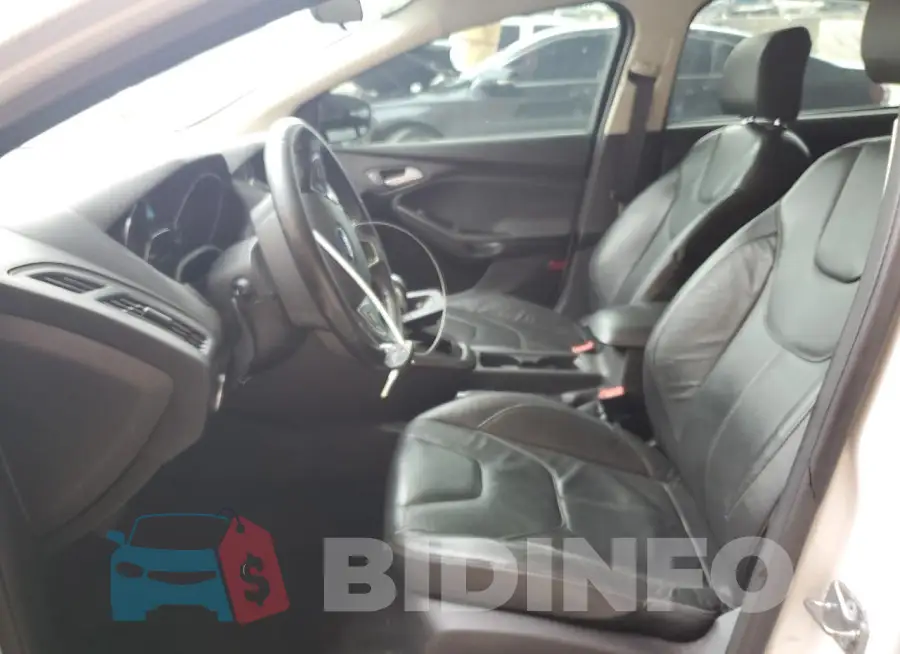 1FADP3K21GL273959 Photo# 7