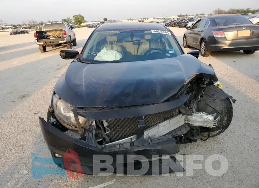 19XFC1F74GE036772 Photo# 5