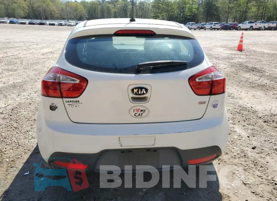 KNADM5A35F6515493 Photo# 6