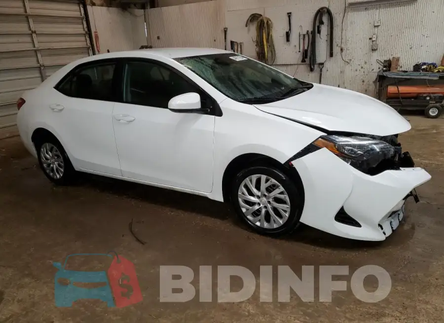 5YFBURHEXKP869702 Photo# 4