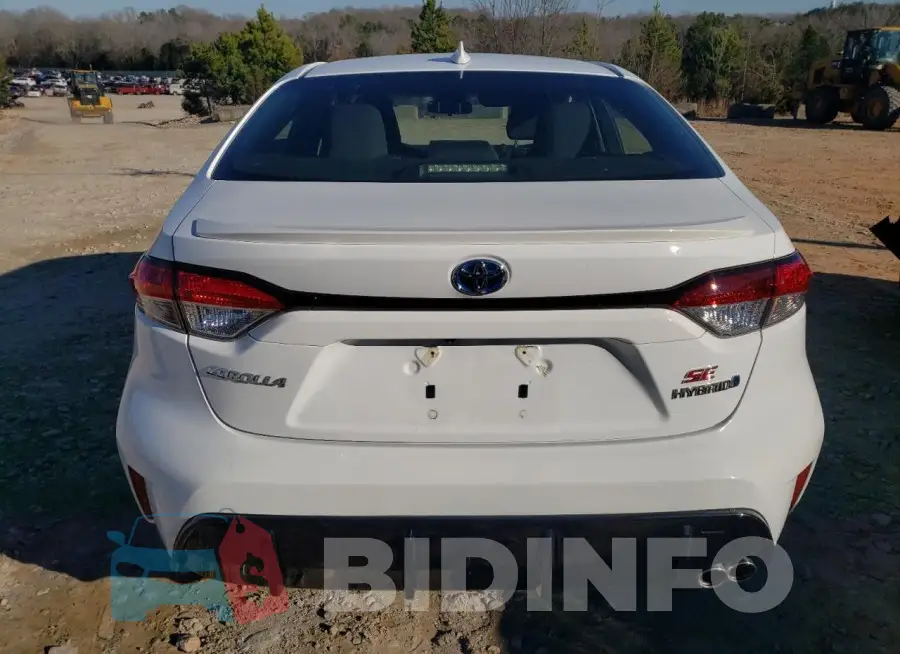JTDBCMFEXP3026267 Photo# 6