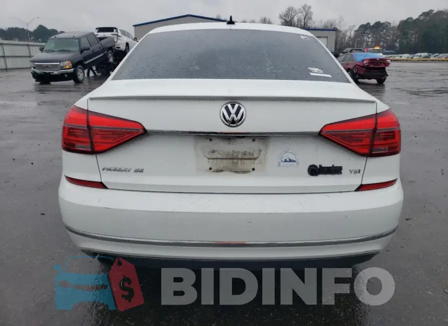 1VWBS7A37GC069939 Photo# 6