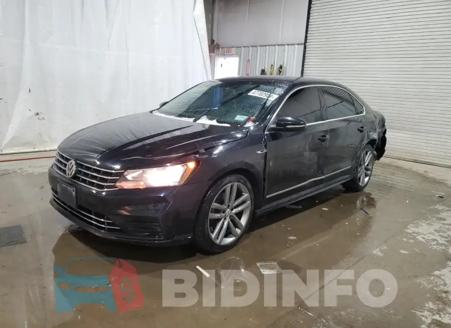 1VWDT7A36HC028483 Photo# 1