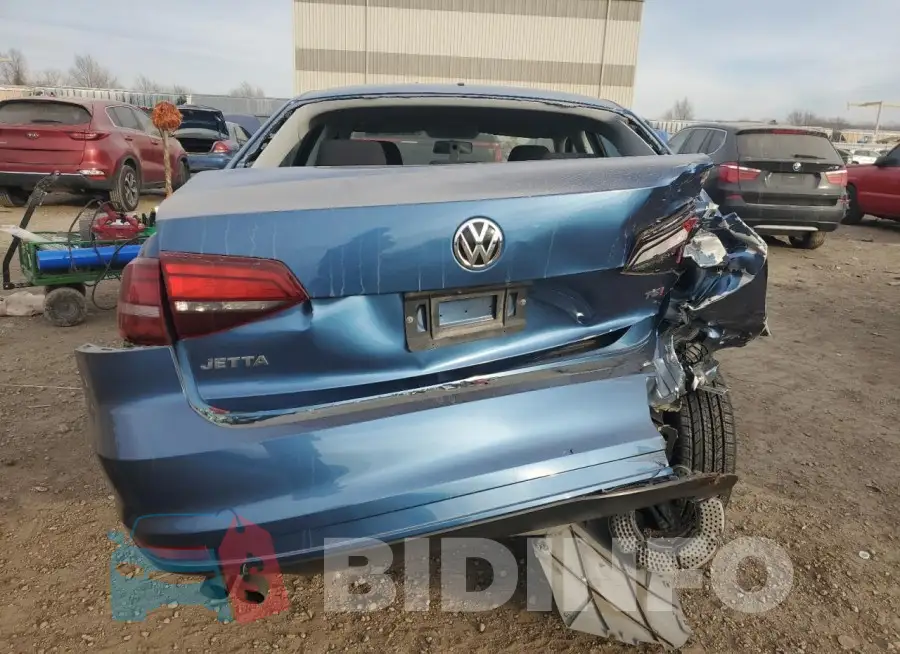 3VW2B7AJ8JM218704 Photo# 6