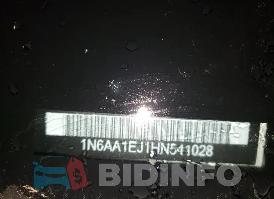 1N6AA1EJ1HN541028 Photo# 12