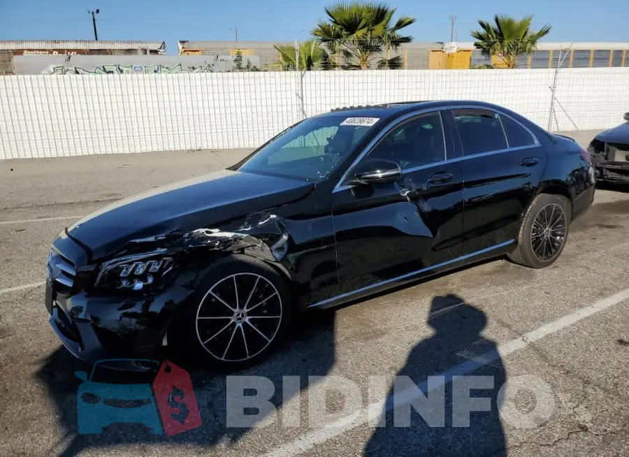 55SWF8DB9KU305048 Photo# 1