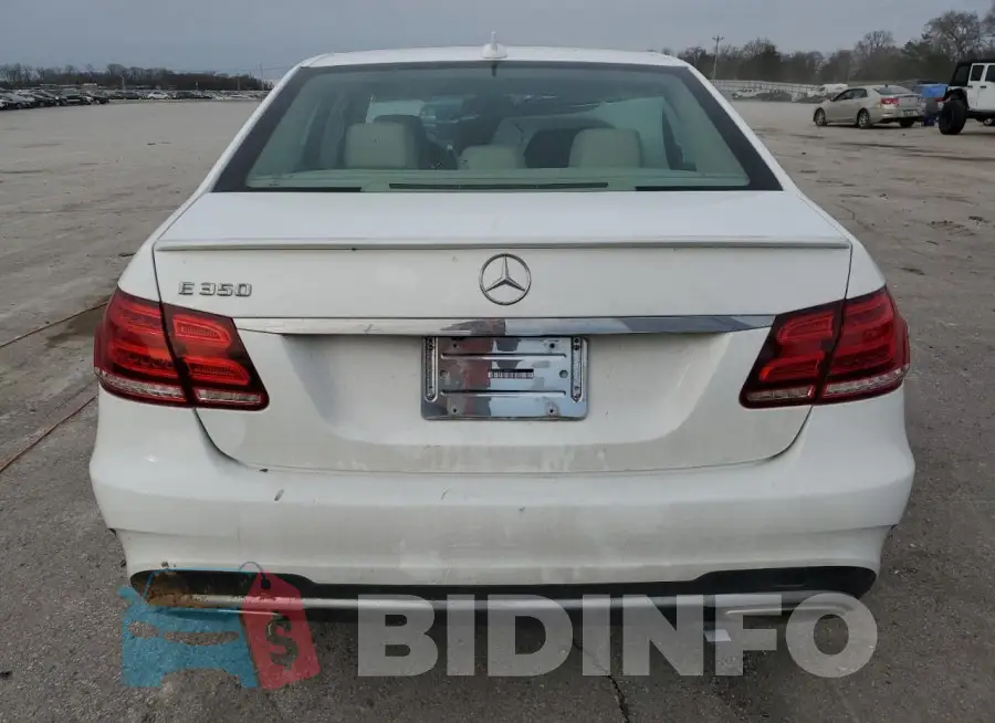 WDDHF5KB1FB092011 Photo# 6
