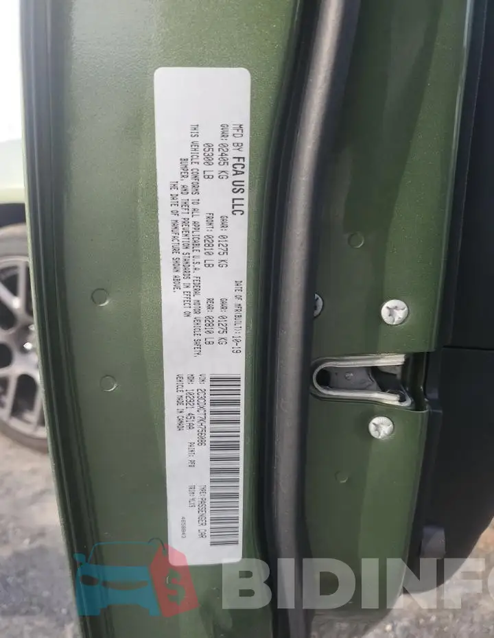 2C3CDXCT7KH756086 Photo# 13