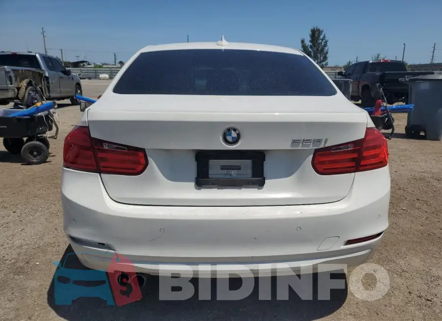 WBA3A5G51FNS90220 Photo# 6