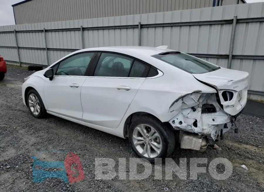 1G1BE5SM1K7142853 Photo# 2