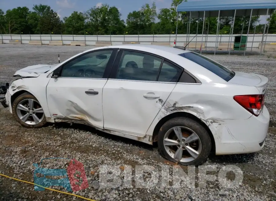 1G1PE5SB9F7123381 Photo# 2