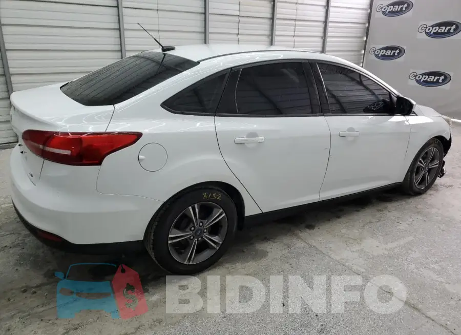 1FADP3F27JL304942 Photo# 3