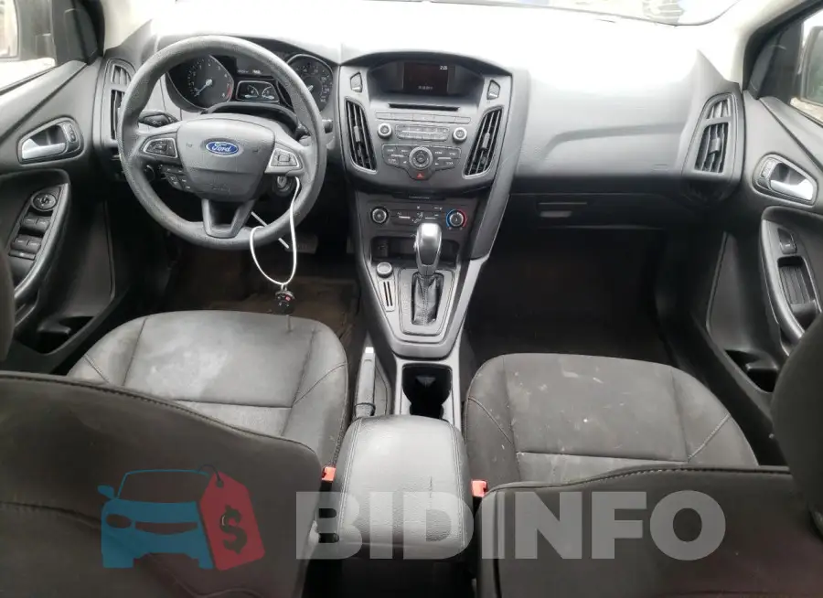 1FADP3F2XGL250853 Photo# 8