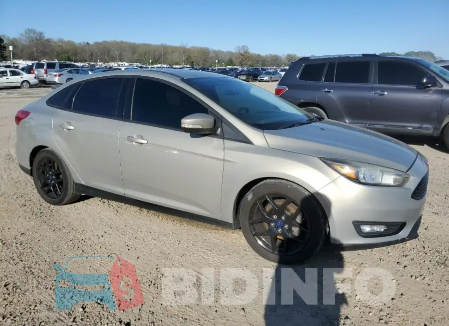 1FADP3FE1GL323814 Photo# 4